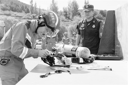 参赛选手现场秀技术